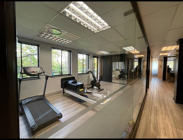 228M² OFFICE FOR SALE IN RIVONIA